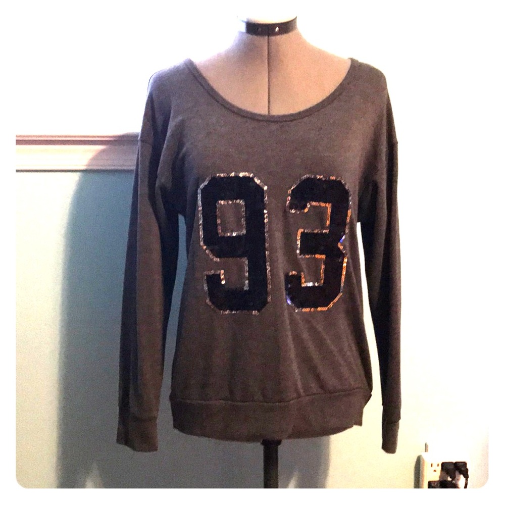 Grey sweater